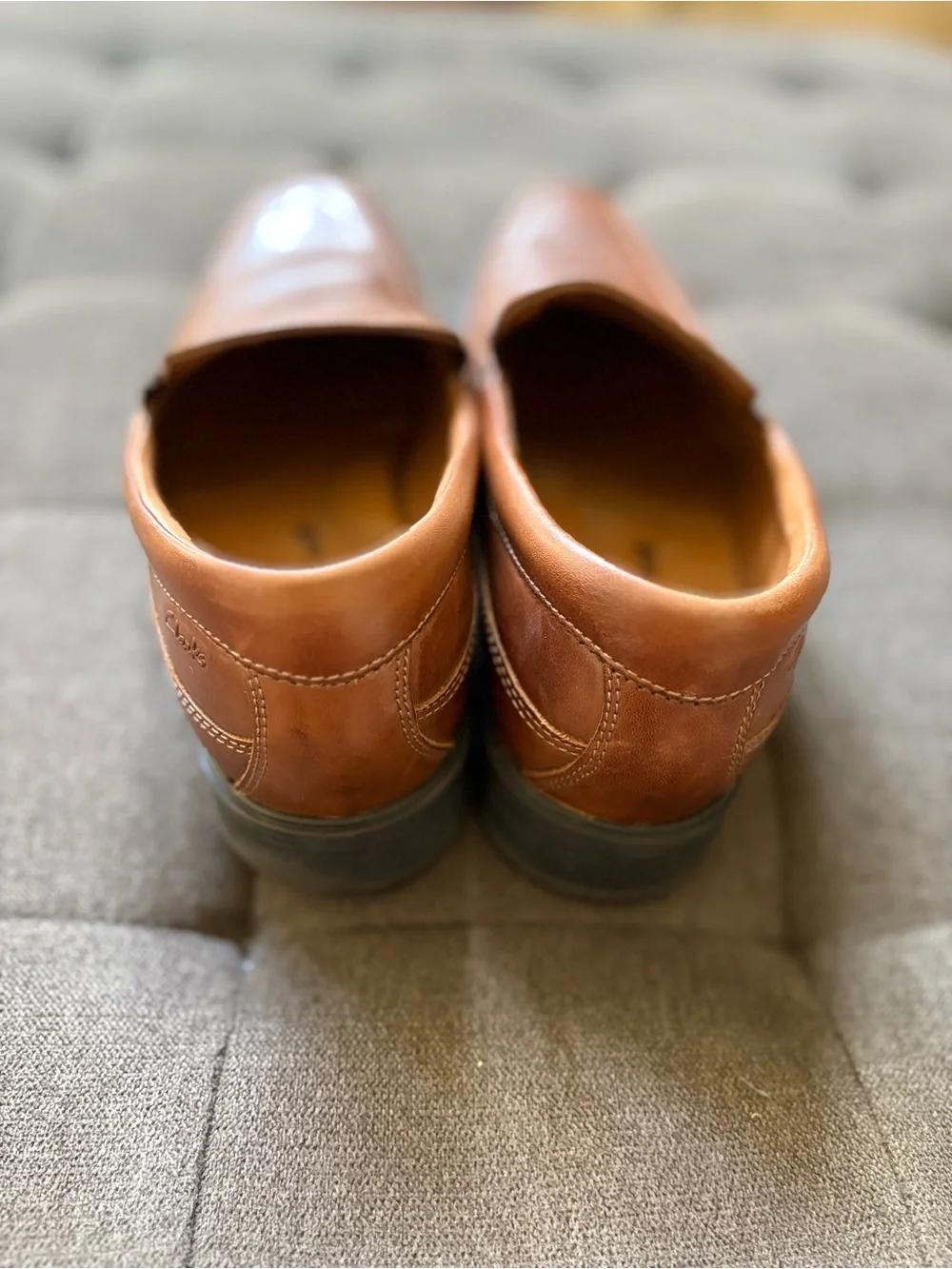 Clarks Men's Dresslite Step Dark Tan Leather Slip-On Loafers